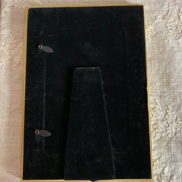 Vintage Hand Painted Pink Lilly Floral Tiffany Style Carved Resin Picture Frame - Picture 4 of 4